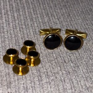 Vintage gold tone black onyx cuff link and stud set